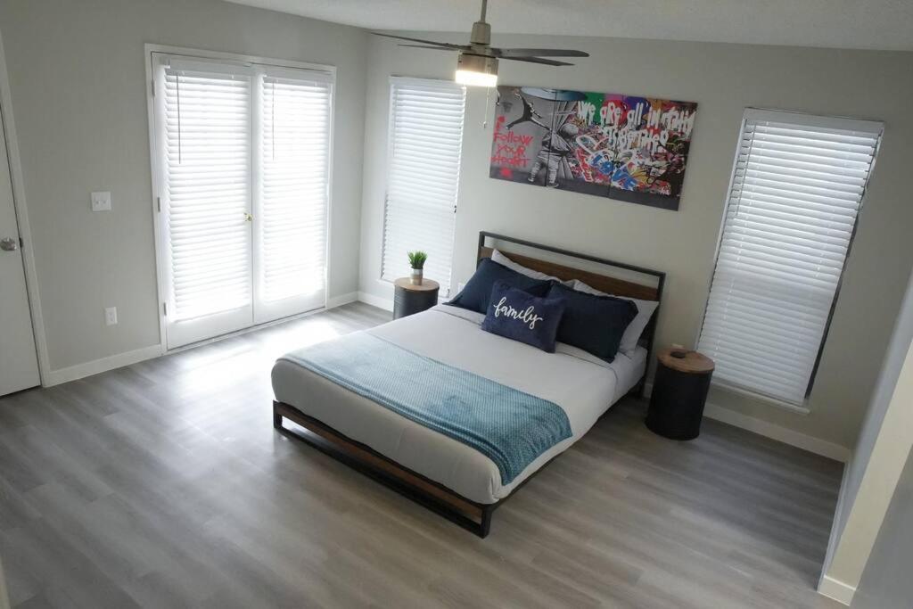 2 Bedroom Minutes From Las Vegas Strip And Airport Exterior photo